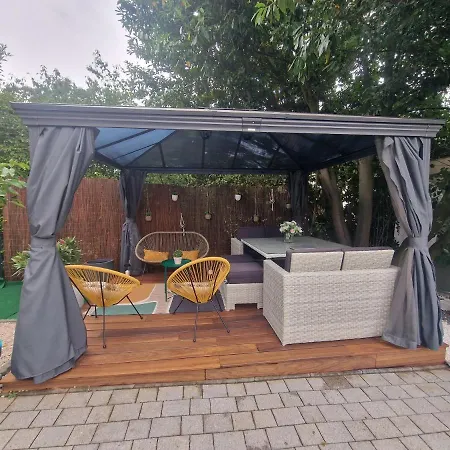 Moderne Et Cosy 18min De Paris Nyaraló